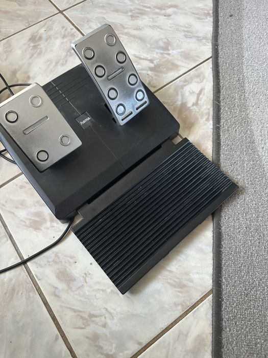 Продавам волан Hama