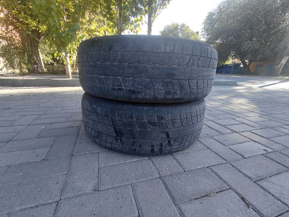 Продам покрышку размер 17