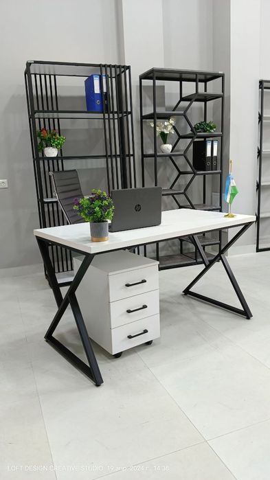 Eksklyuziv loft stol – buyurtma asosida
O‘lcham va rangni o‘zingiz tan