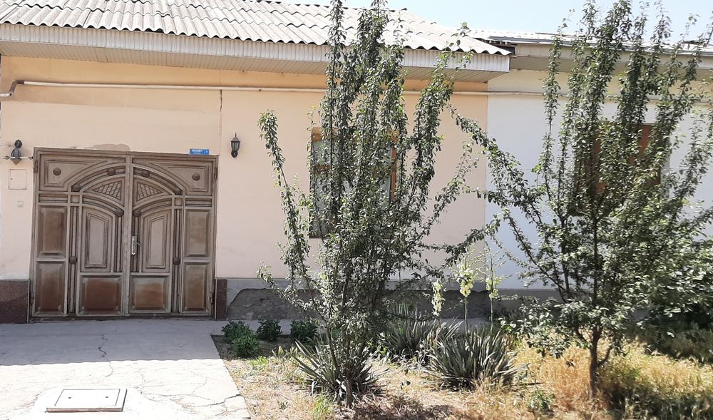 Kelesda uchastka . MIB  ko'chaga yetmasdan peshexod oldidigi ko'cha