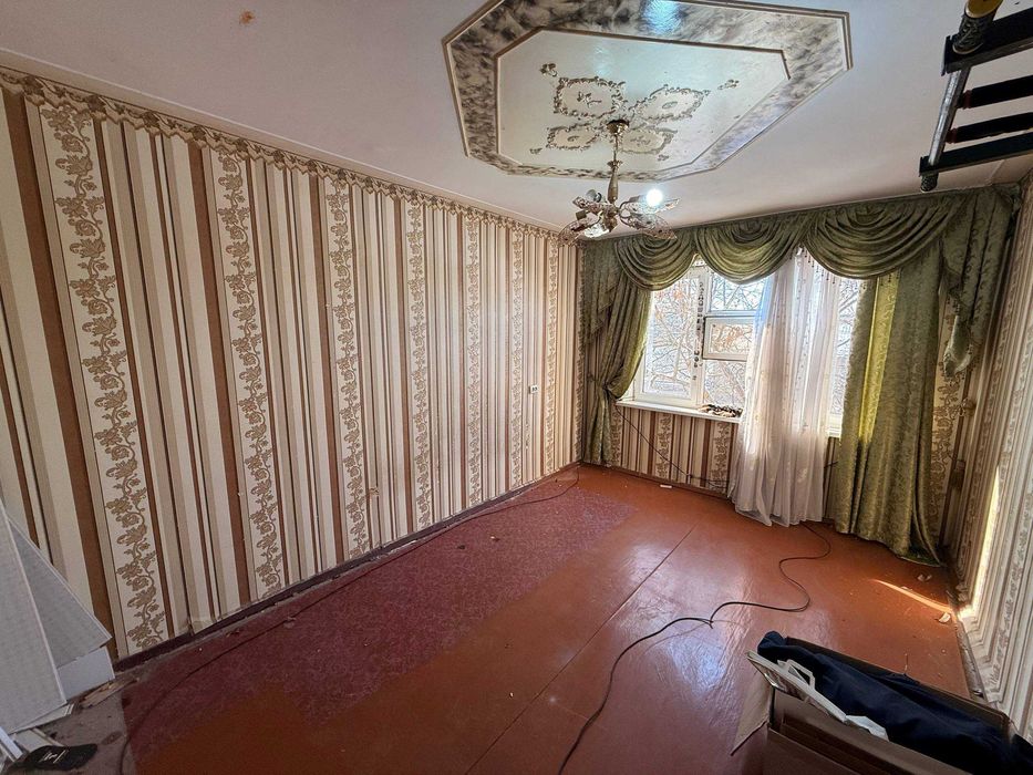 ПРОДАЁТСЯ 2х комнатная квартира на 3 этаже с развитой инфраструктурой