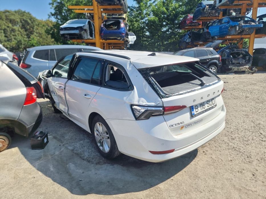 Display naviagatie 5e3919605 Skoda Octavia 4 [2019 - 2024] 2.0 tdi DT