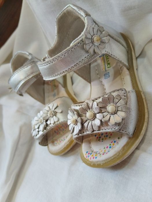 Обувь для девочки