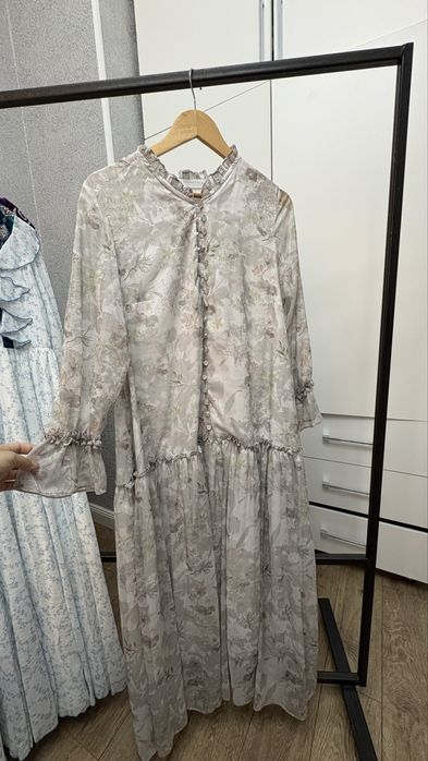 Платья нежная и красивая