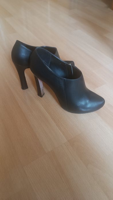 Ботильоны женские 40размер б/у