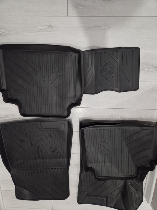 Продам полики хундай