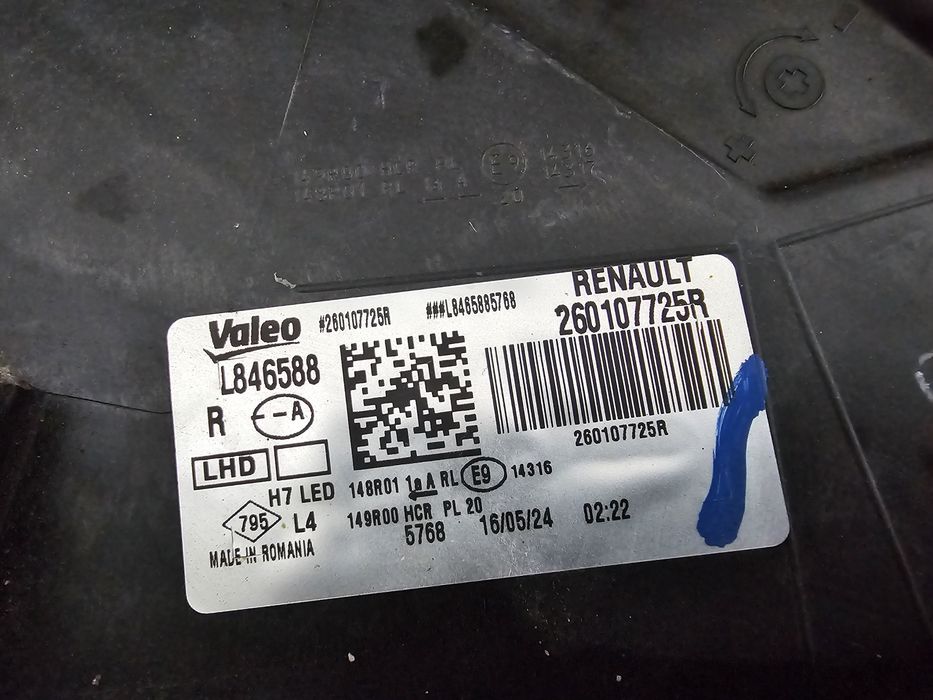 Far dreapta led Dacia Duster 3 Bigster cod 260107725R