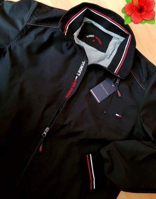 Geci/jachete impermeabile barbati, primavara,diverse mărimi,logo broda