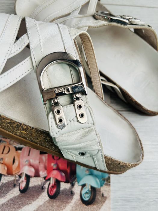 Dior - оригинални бели чехли