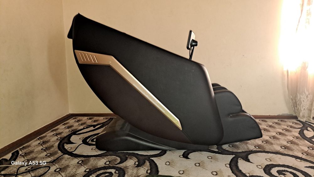 Кресло массажное очень много функций