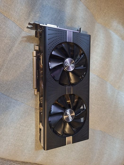 Sapphire Nitro+ Radeon RX 580 cu 4GB GDDR5