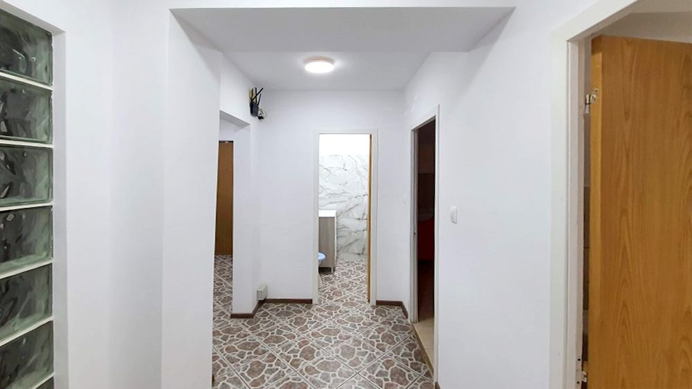 Apartament de închiriat – 3 camere  72 m² | Mihai Bravu – Parter