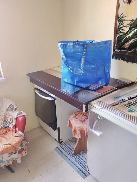 garsonieră  – aproape de centru, cu baie proprie. CM5