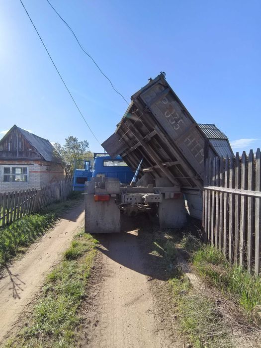 Перегной на машине ЗИЛ
