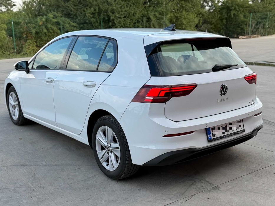VOLKSWAGEN Golf 2025 — imagine 4