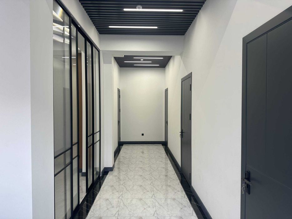 Сдаётся коммерческое помещение 120 м² (метро Тинчлик). Своя /офис/