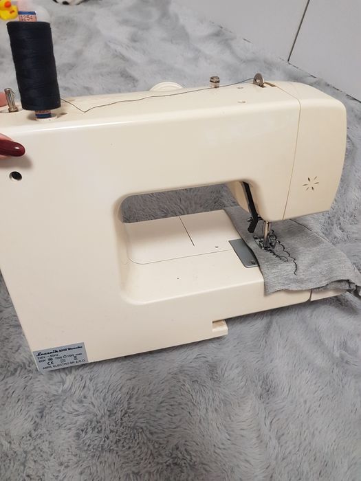 Masina cusut Weronika