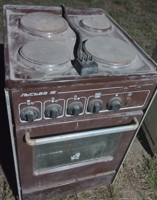 Продам Электро  плита б/у