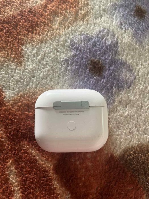 Vand casti airpods 3