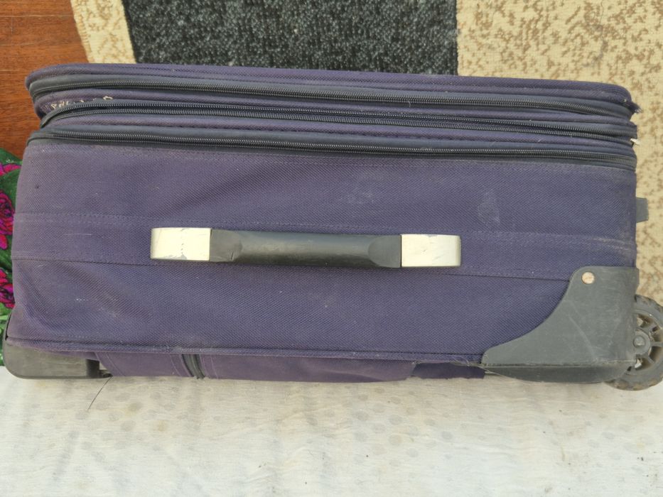 Чемодан,сумка дорожный