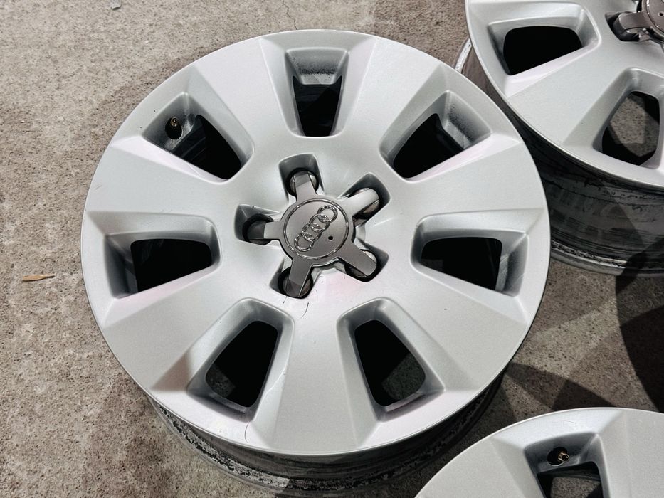 4бр ал Audi A4/A6/ 16цола оригинални