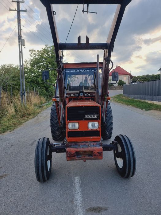Tractor fiat 466
