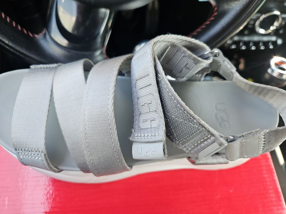 Sandale Ugg masur 36