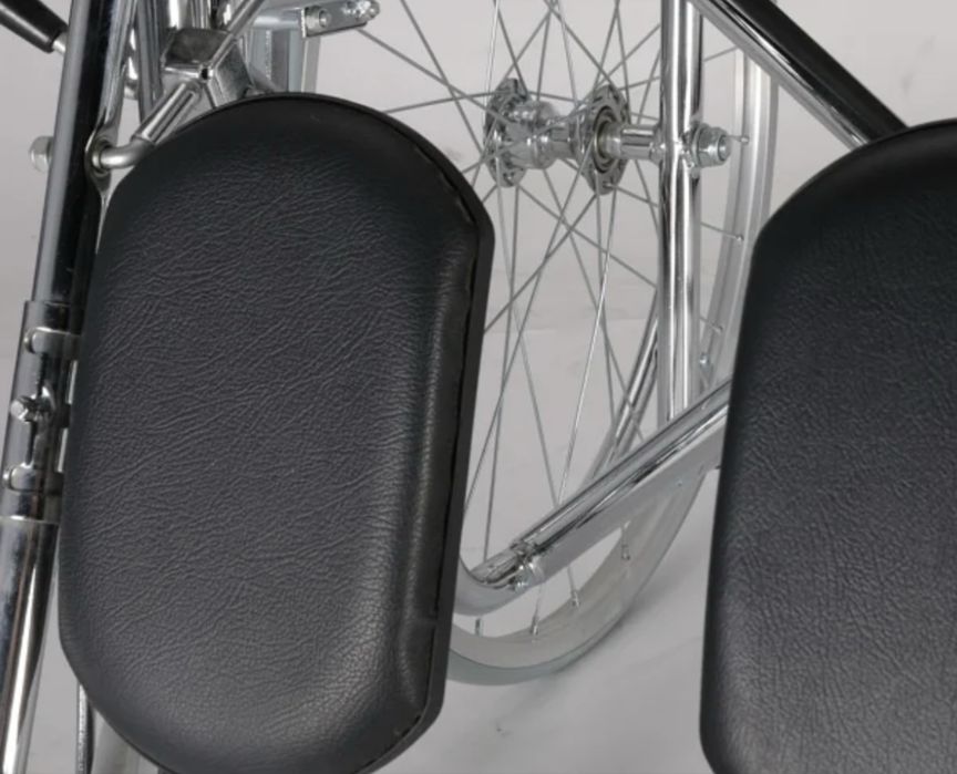 Инвалидная кресло - коляска 56 см сиденье