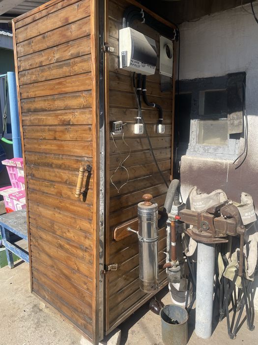 Продам коптильню ( коптилка)