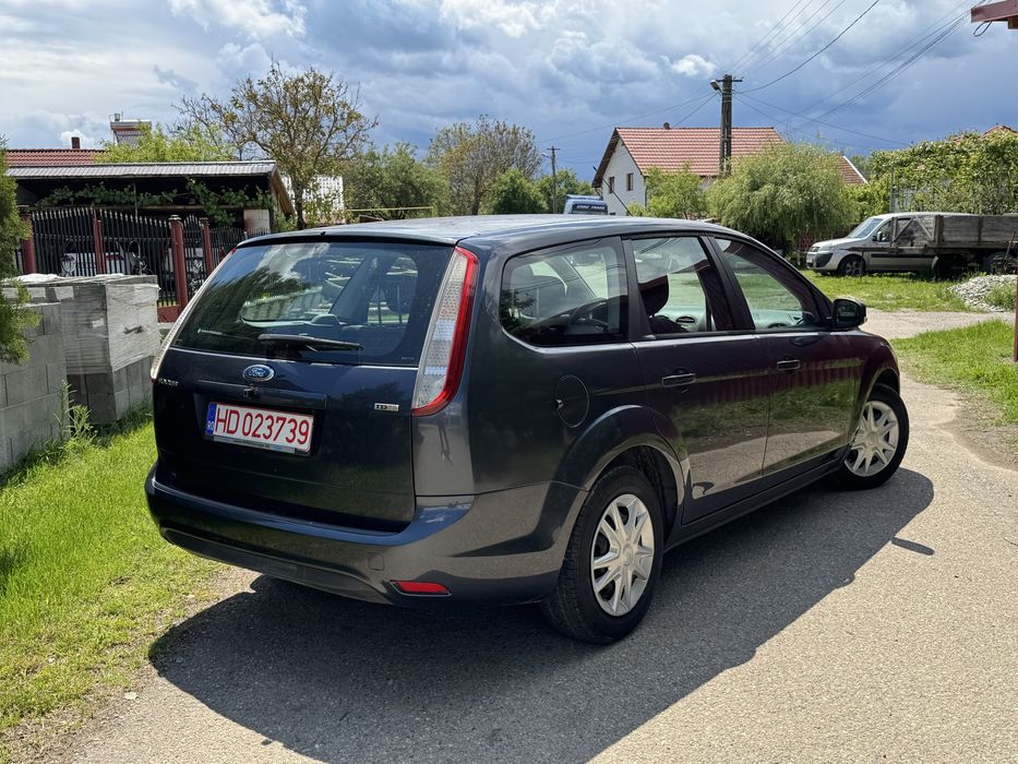 Vând Ford Focus 1.6 Diesel 90 CP Fara filtru de particule 2009