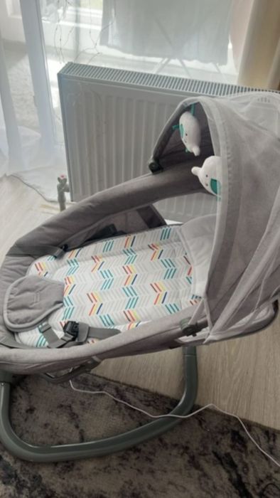 Продам детскую качалку