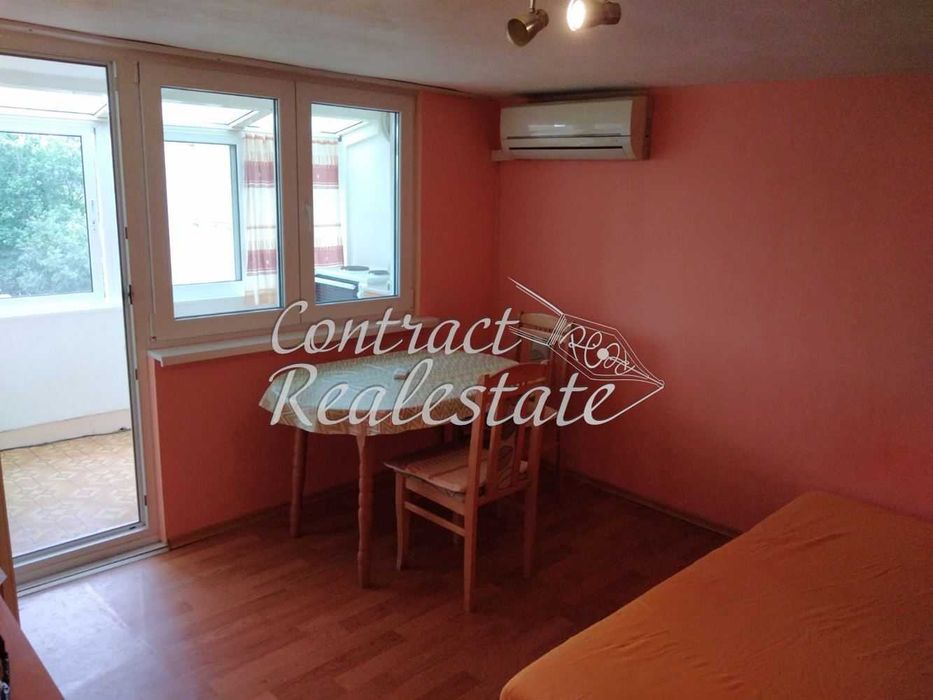 Дава се под наем Едностаен апартамент в Варна, ВИНС - 25 кв.м за 204 € - Снимка #1