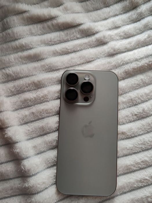 Айфон 15 про титан