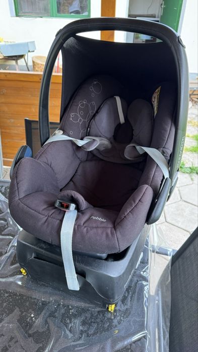 Кошница за кола Maxi Cosi и основа isofix