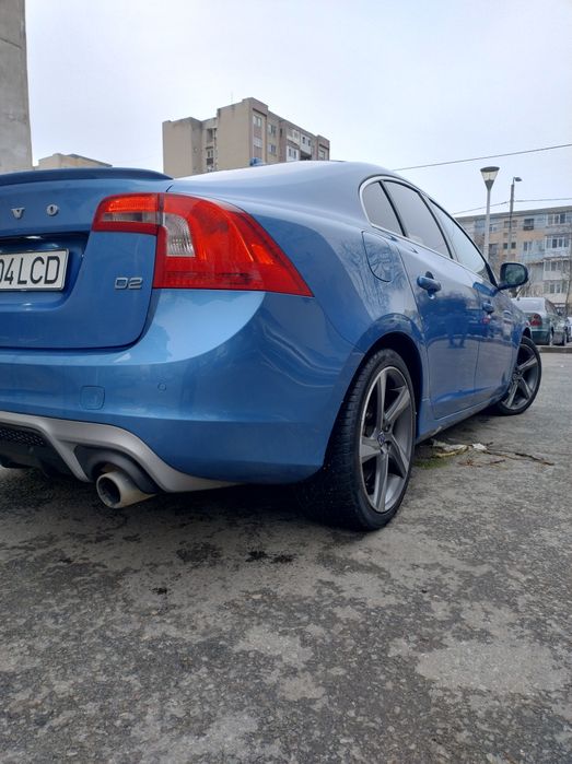 Volvo S60 R-Design