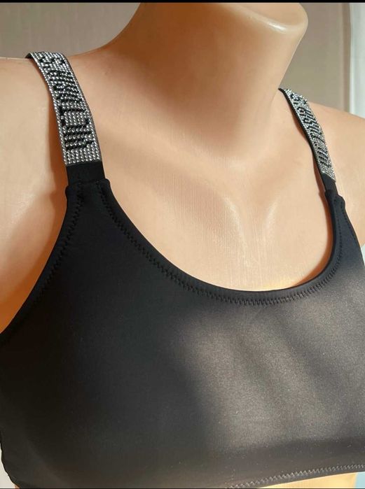 Продам купальник шикарный