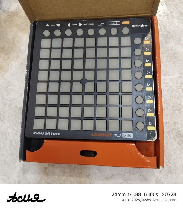 Продам Лаунчпад Novation Launchpad Mini