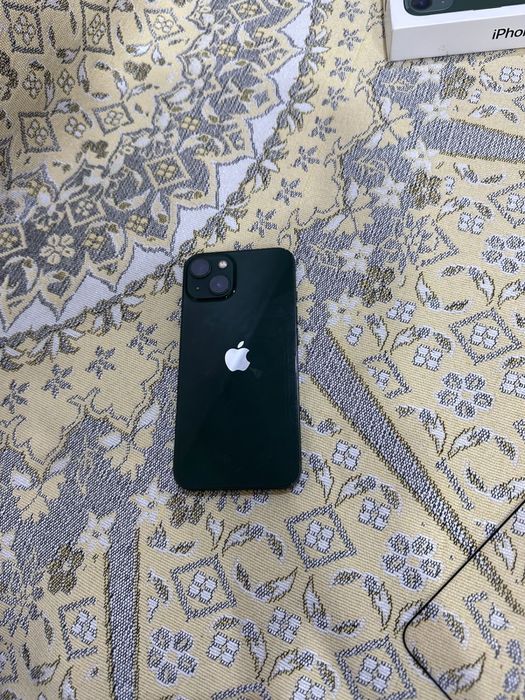 iPhone 13 Green
