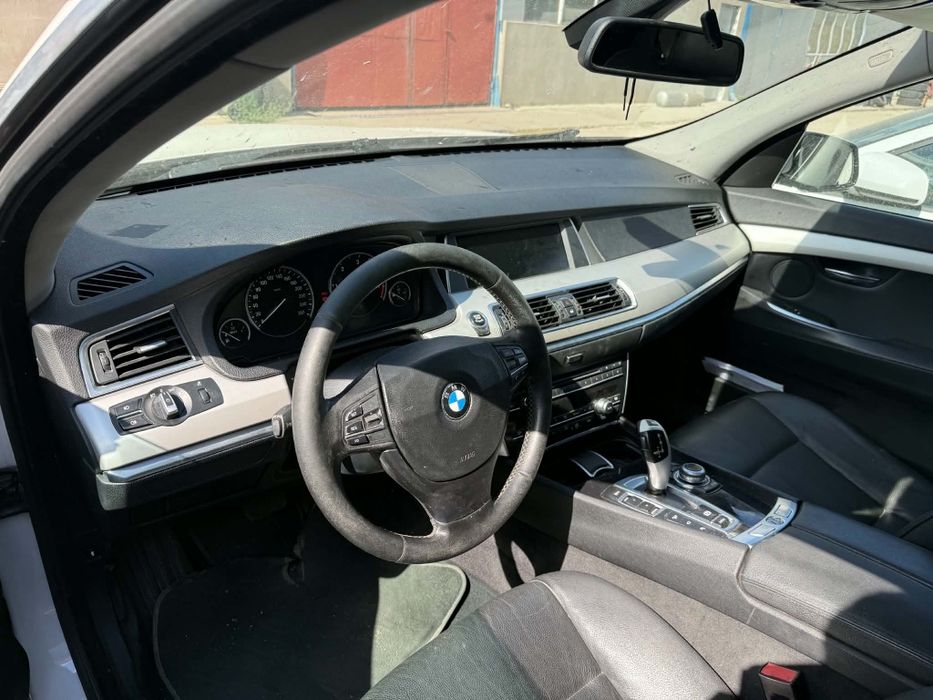 БМВ  GT530d на части