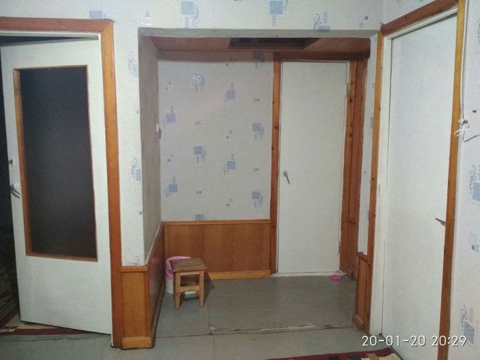 Продается 4-х комнатная квартира на Сергели 8
