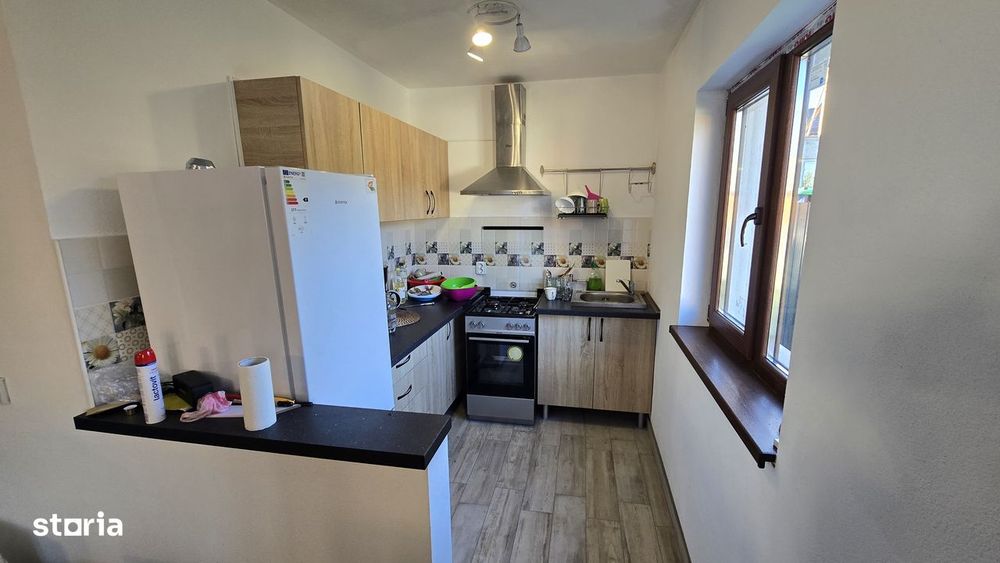 Casă nouă 110 mp utili,Teren 1270 mp,380v,Apa,Canalizare,Asfalt,Acte