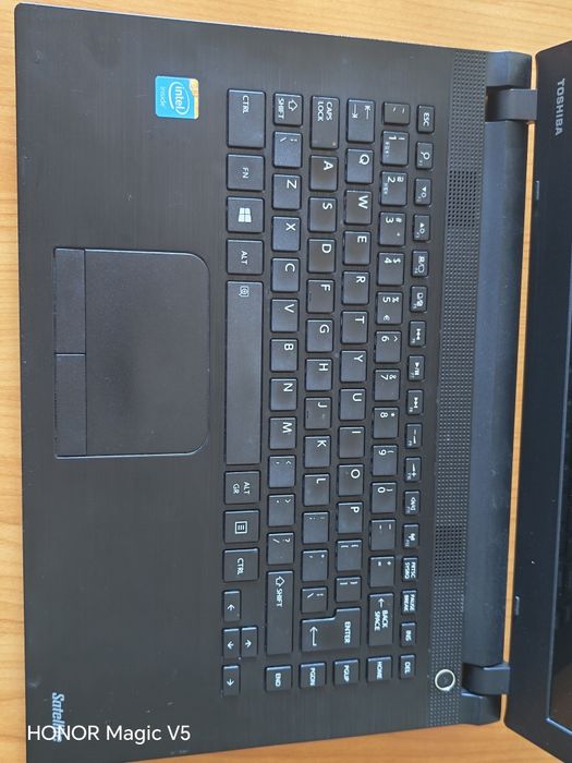Toshiba Satellite C40-C | Laptop 14" compact