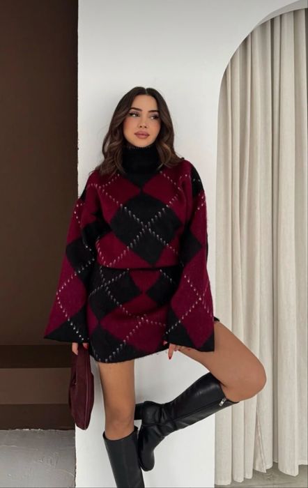 Нов плетен комплект