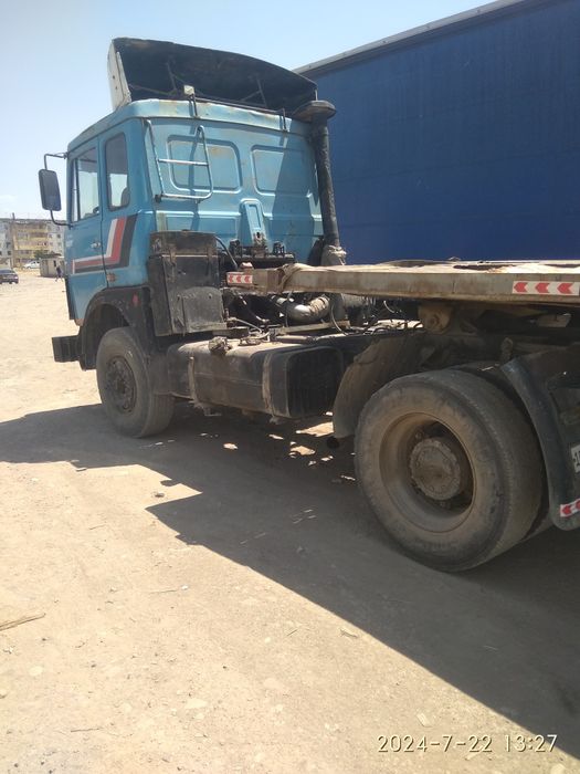 Tigachni o'zi sotiladi