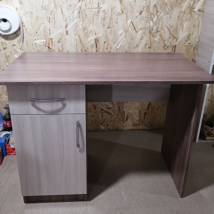 Стол ученический