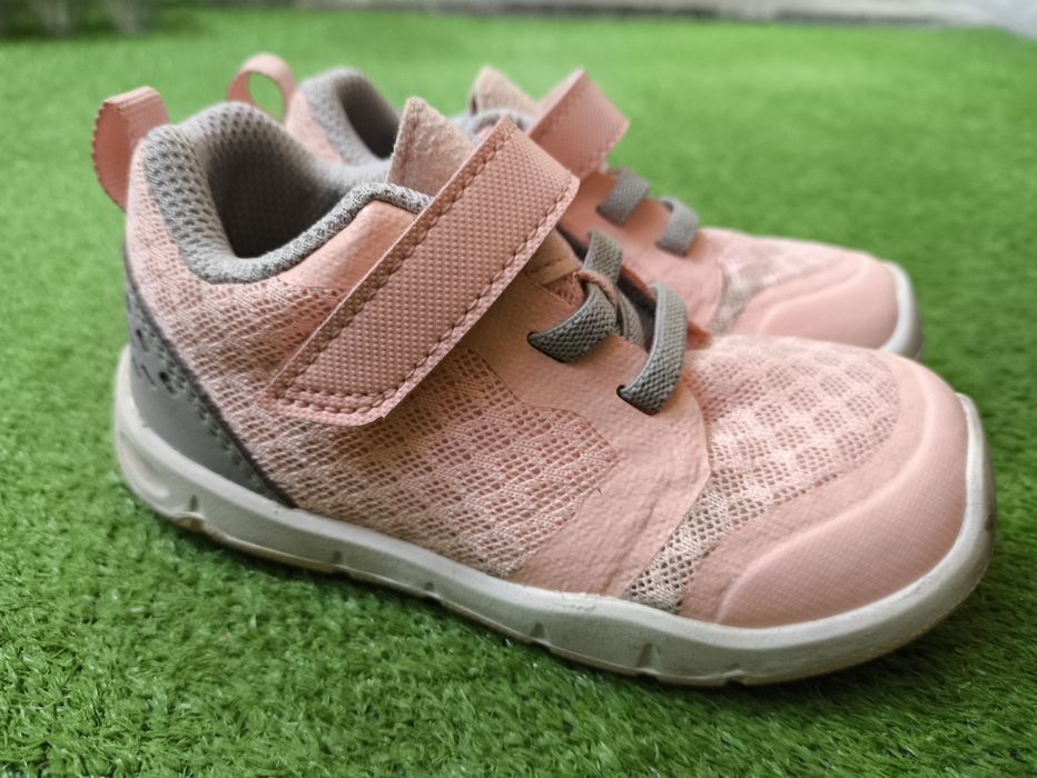 Маратонки за момиче