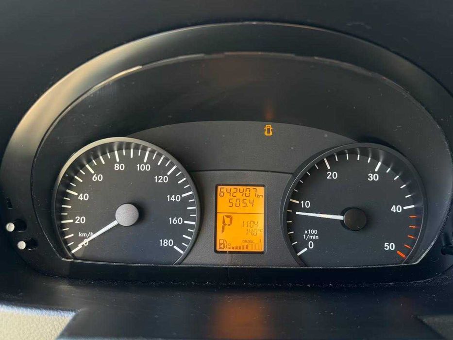 Tez yordam moshinasi