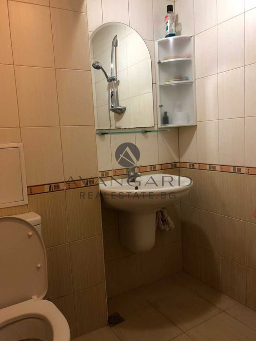 Продава се Двустаен апартамент в Пловдив, Изгрев - 64 кв.м за 1515 €/кв.м - Снимка #4