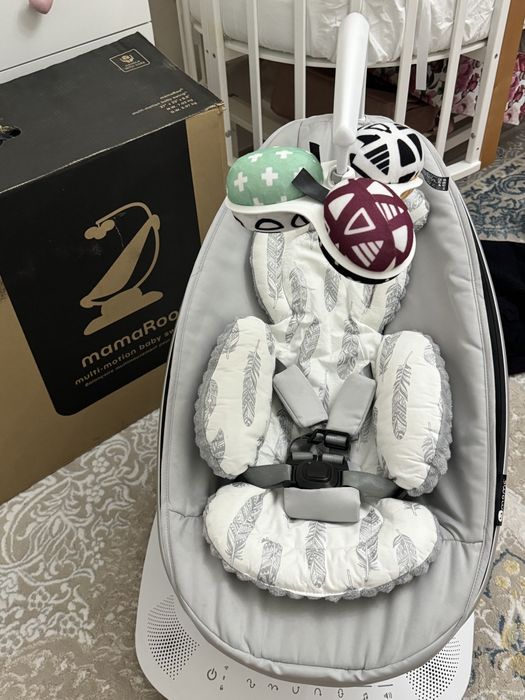 4 MOMS Mamaroo 5