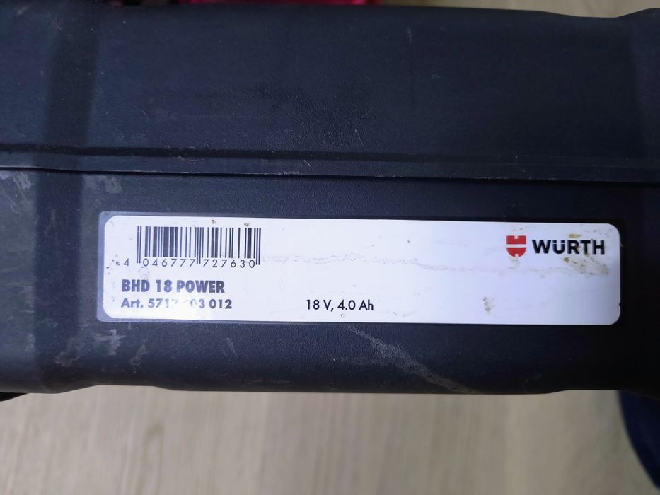 Bormasina Würth defecta + 2 acumulatori și încărcător functional
